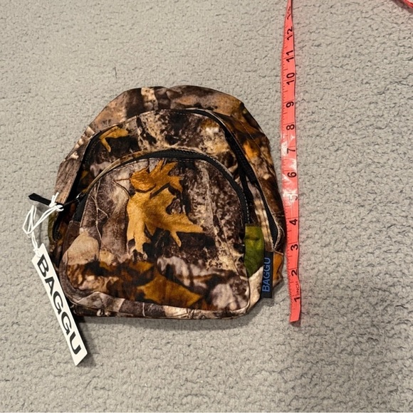 Baggu Camouflage Mini Backpack Color brown NWT main image 4